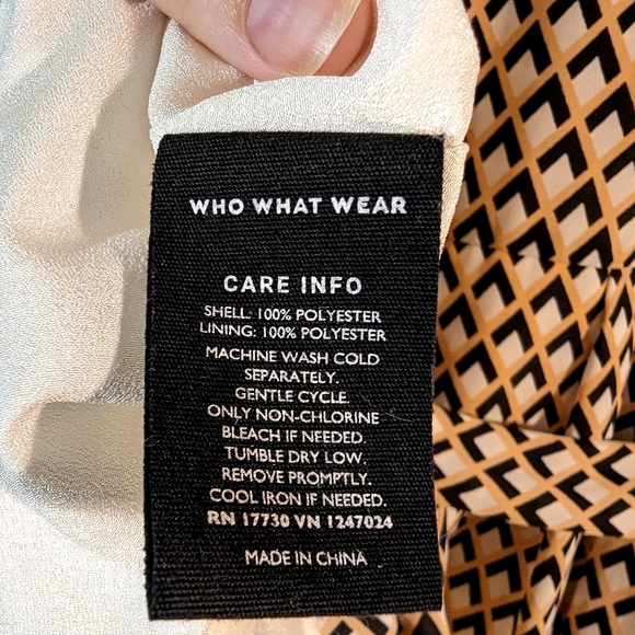 Sleeved Shirt Dress  🔶 🤍Orange & Black Pattern Collared Tie Belt - Picture 7 of 7